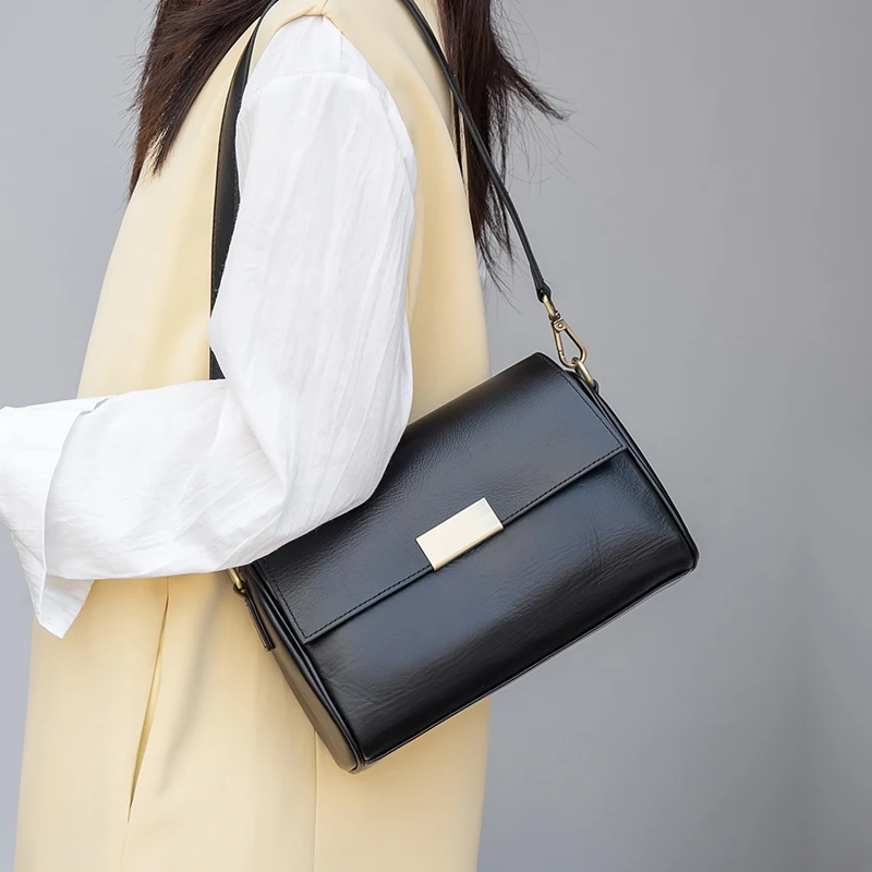 Bolsa de Ombro Feminina em Cou - Luxury Bags Wholesale avaliação e preço