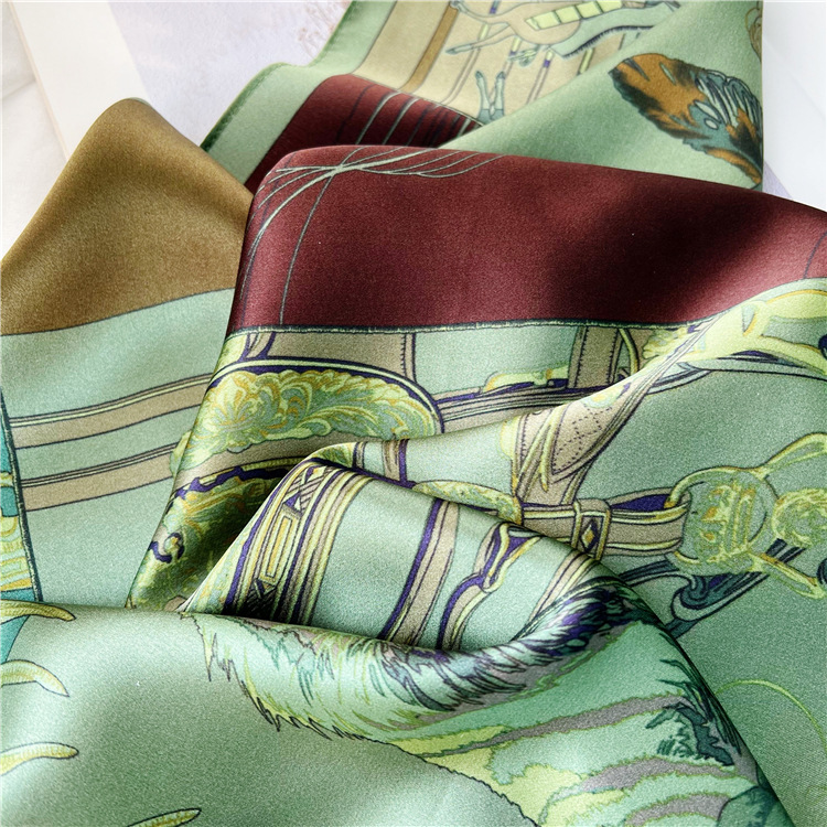 Lenço Pequeno de Seda Mulberry - Luxury Bags Green avaliação e preço