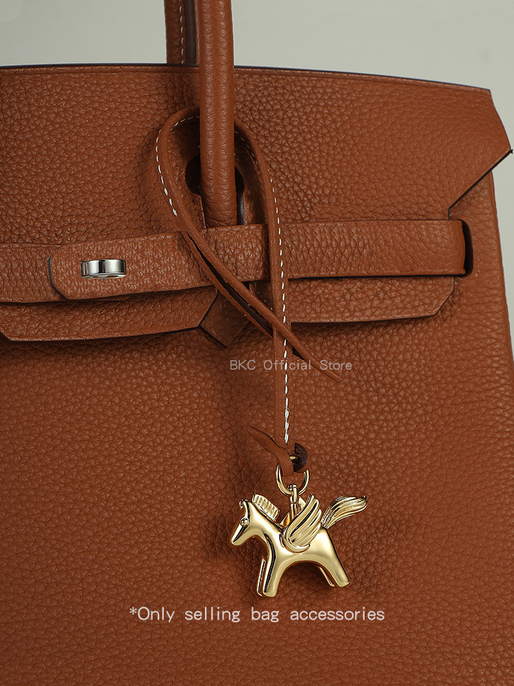 Pingente de Luxo em Latão com  - Luxury Bags Hermes avaliação e preço