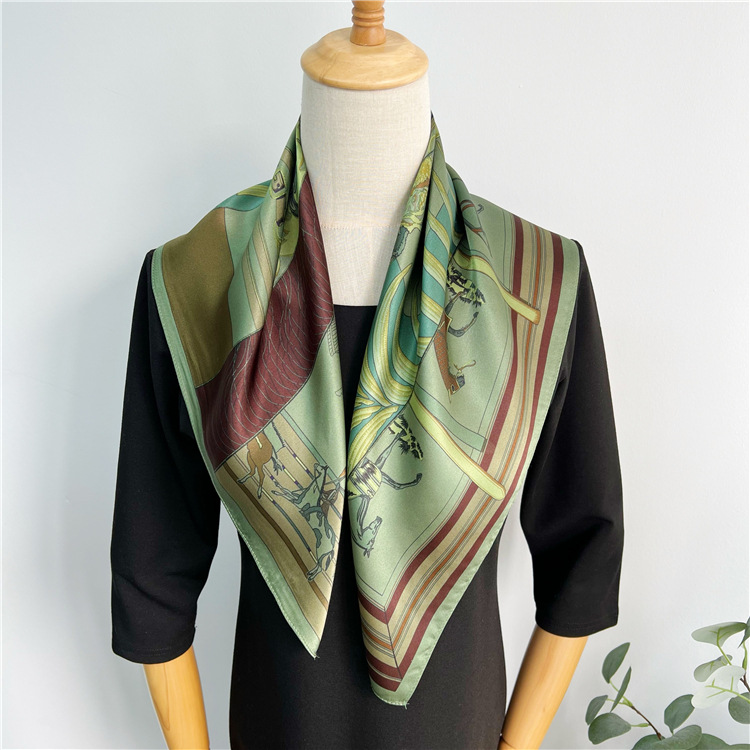 Lenço de Seda Verde 65CM de Lu - Luxury Bags Green avaliação e preço