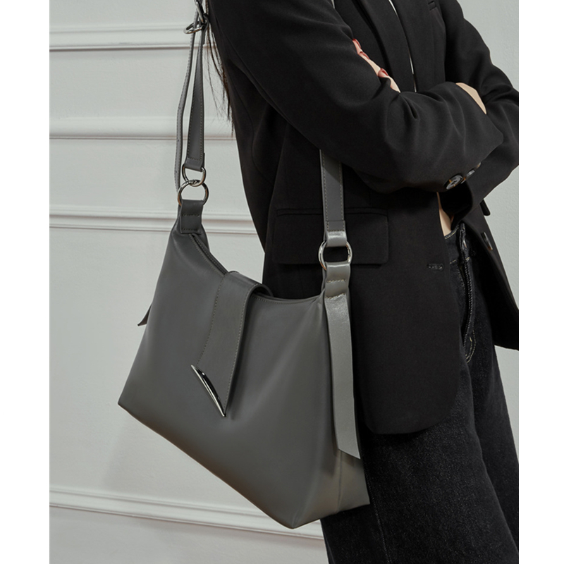 Bolsas de Ombro Grandes em Cou - Luxury Bags 2026 avaliação e preço